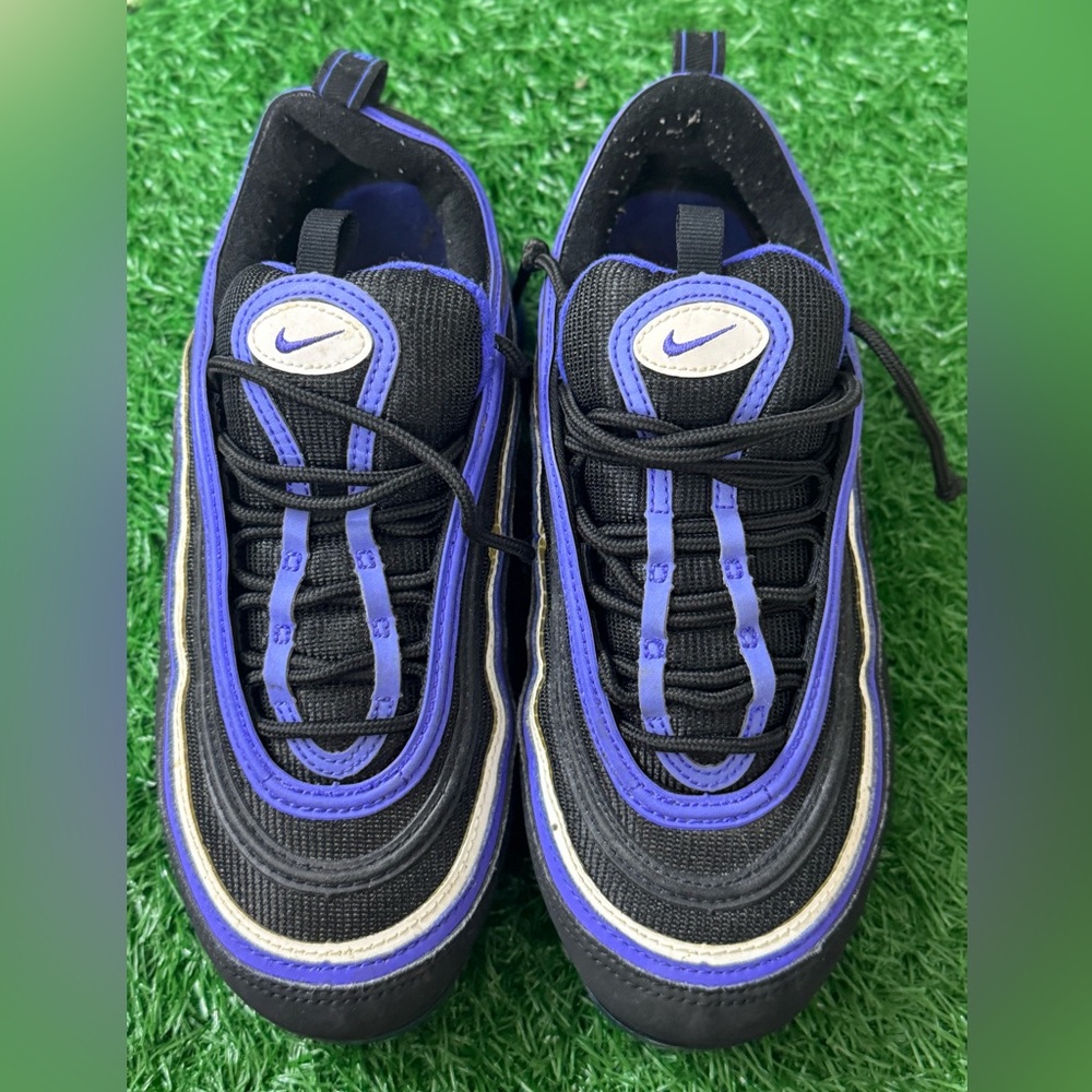 Nike Air‎ VaporMax 97
Black Persian Violet (GS) Size 6.5Y